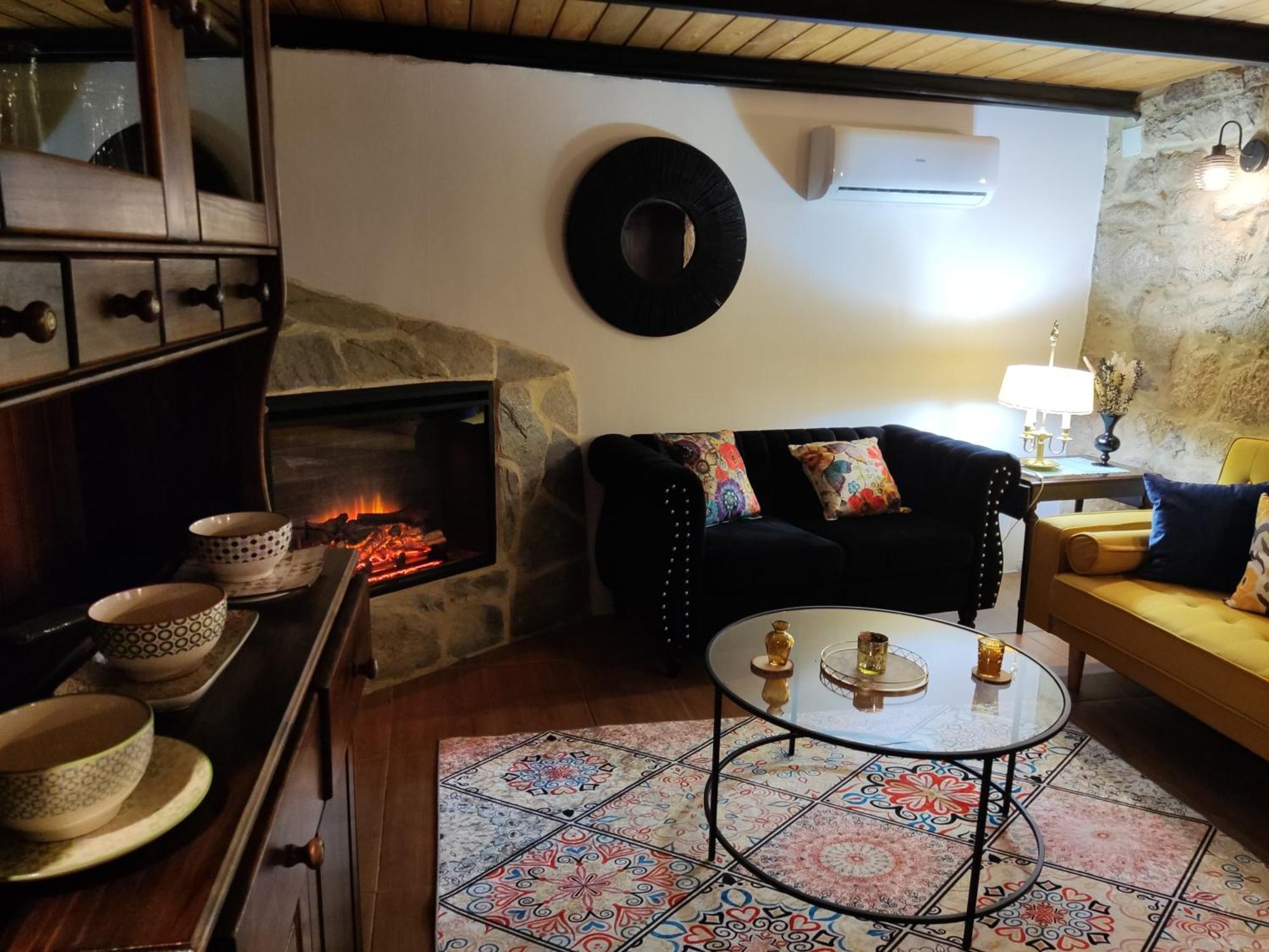 Xiravai-Ribeira Sacra Villa Peares ภายนอก รูปภาพ