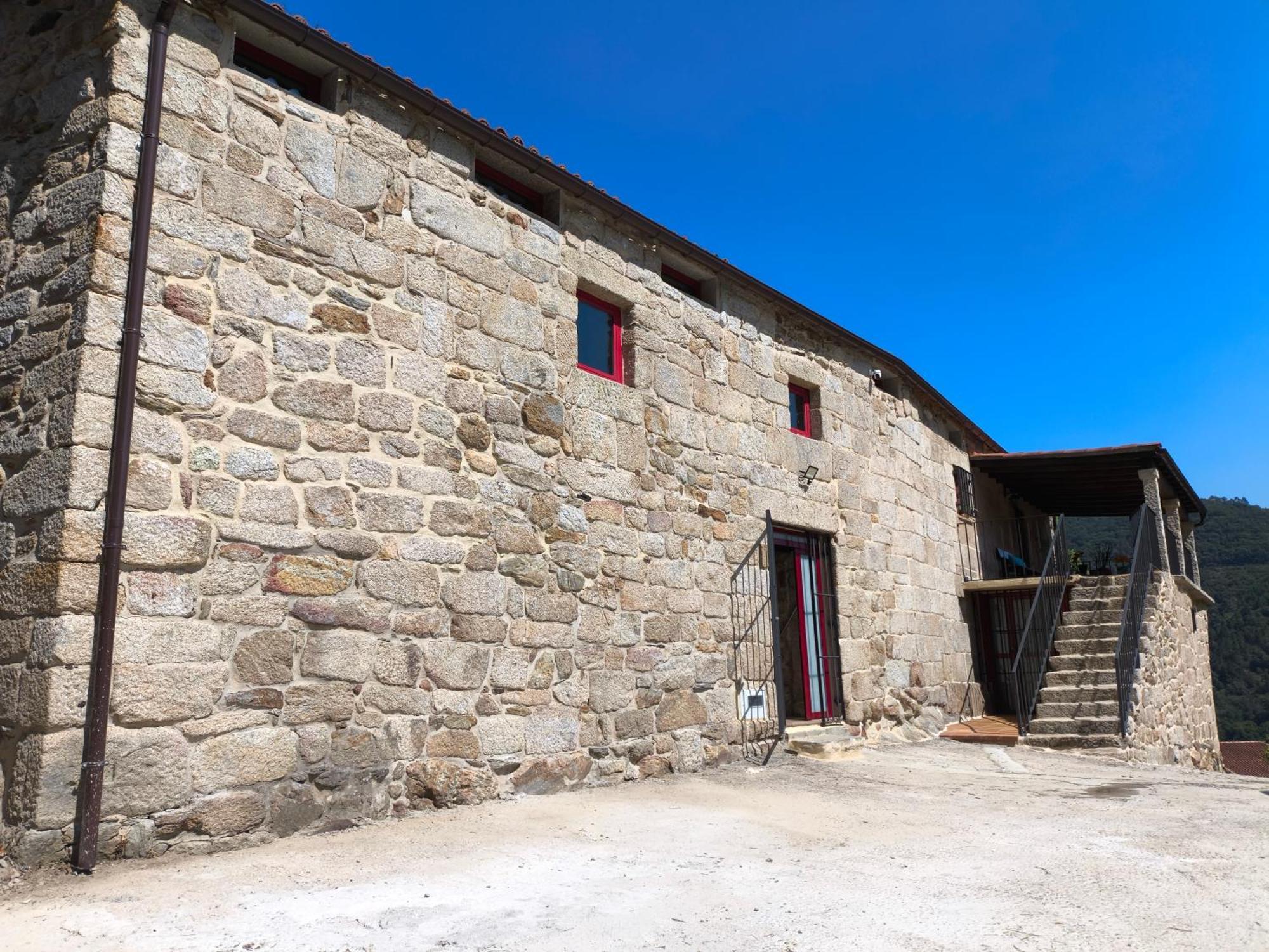 Xiravai-Ribeira Sacra Villa Peares ภายนอก รูปภาพ